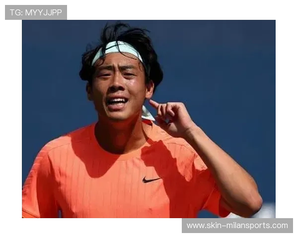 周意首尔不敌黄泽林无缘澳网资格赛，赛后留下男儿泪网友大喊别哭